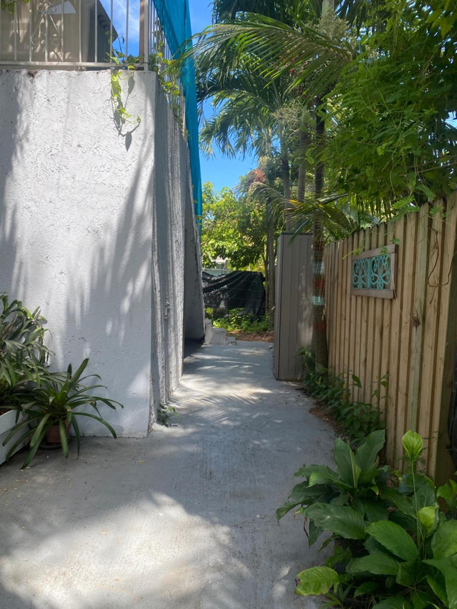 Private Rooms At Miami Centrally Located With Free Parking 外观 照片